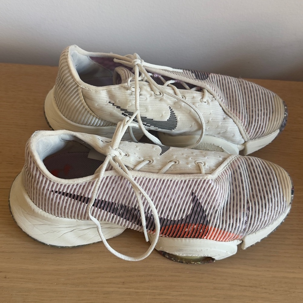 Nike Cream and Black Athletic Sneakers